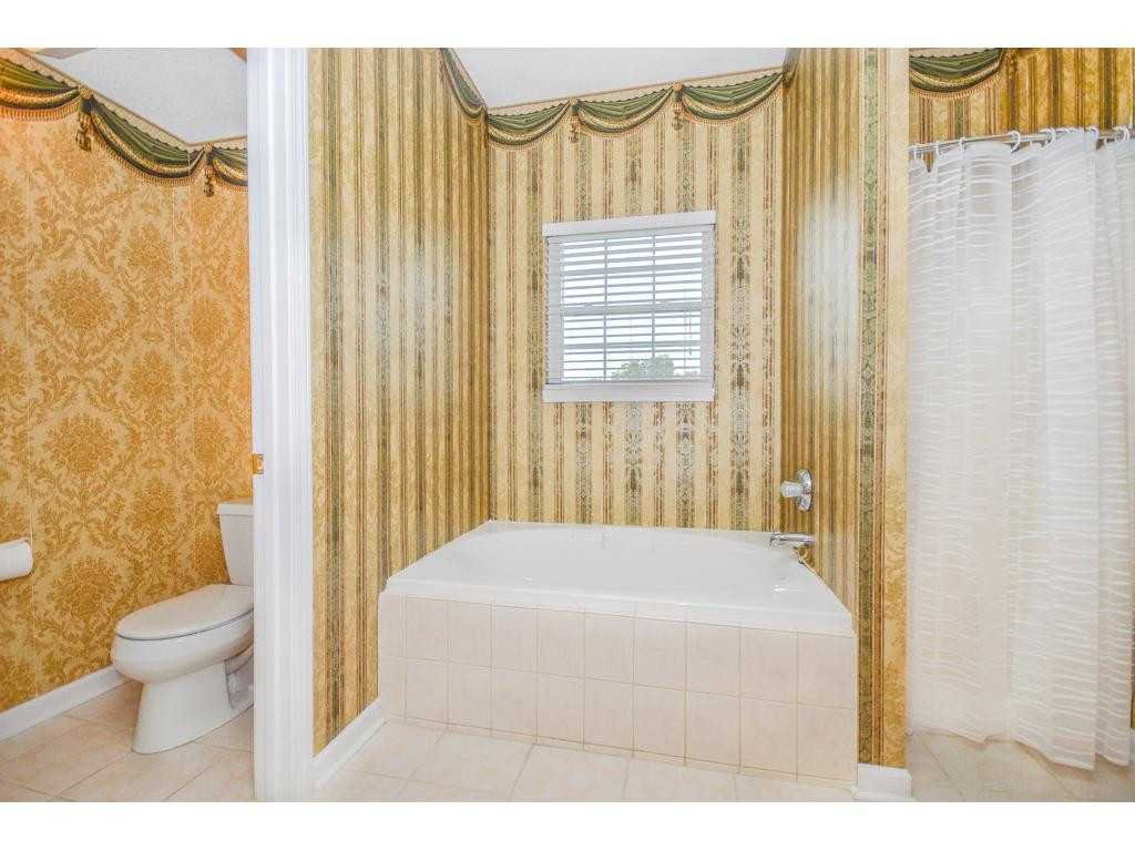 148 East Ravine Road, Unit 148 Kingsport, TN 37660 - Photo 12 of 23 Photo 12
