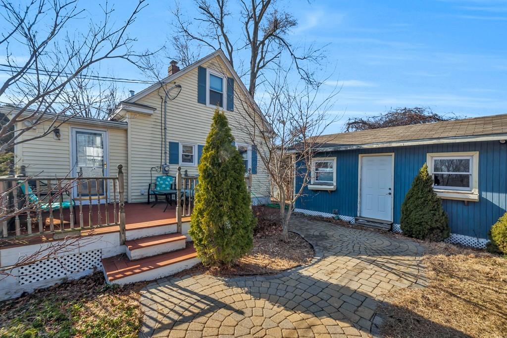 8 3rd Road Woburn, MA 01801 - Photo 1 of 20 Gallery Image 1