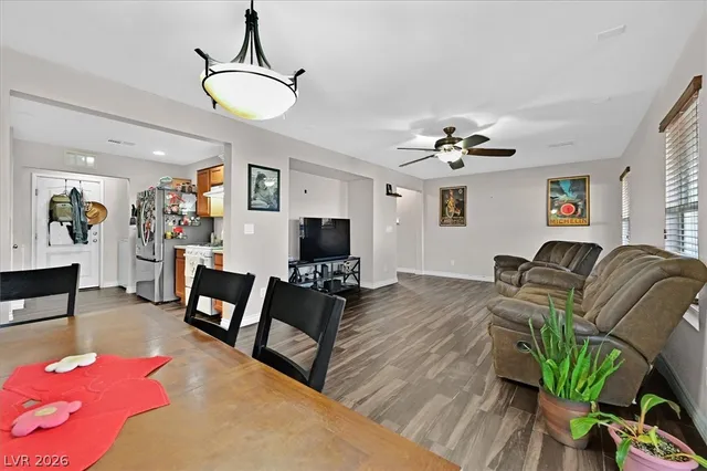 $385,000 | 9941 Mission Creek Inn Street, Las Vegas, NV 89178