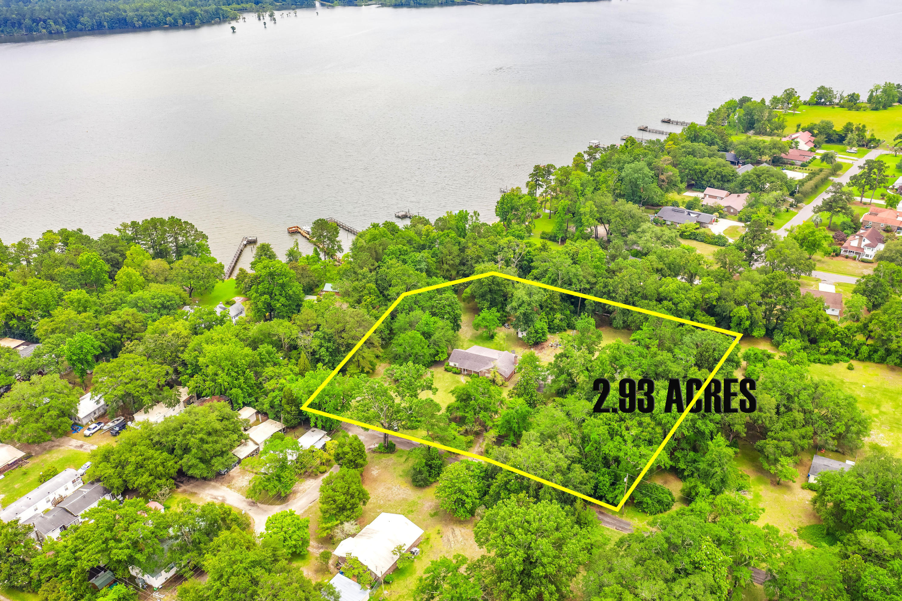 143 Broughton Hall Road Pinopolis, SC 29469 - Photo 4 of 12 2