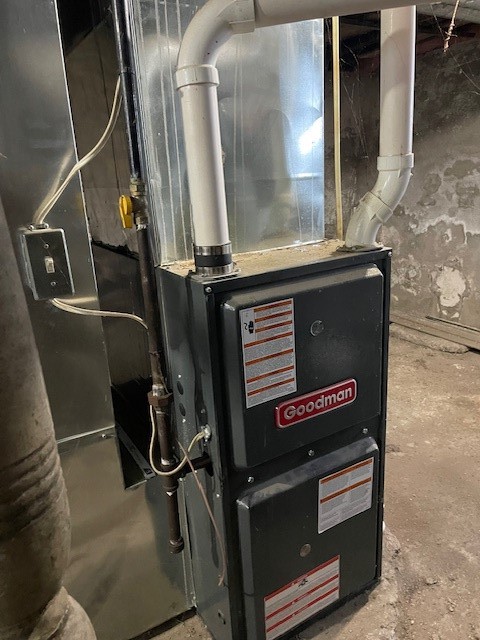 28 Helena Street Rochester, NY 14605 - Photo 17 of 20