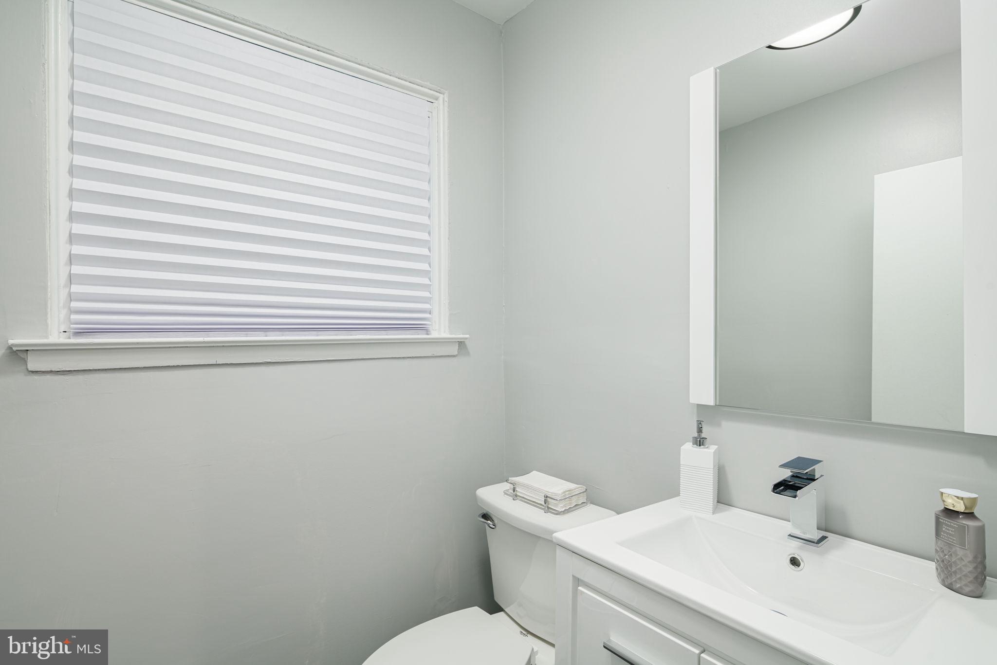 7908 Rolling Green Road Cheltenham, PA 19012 - Photo 20 of 35 Powder Room (Lower Level)