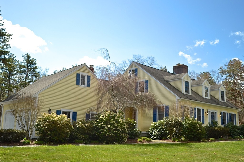 52 Bullivant Farm Road Marion, MA 02738 - Photo 2 of 20 Gallery Image 2