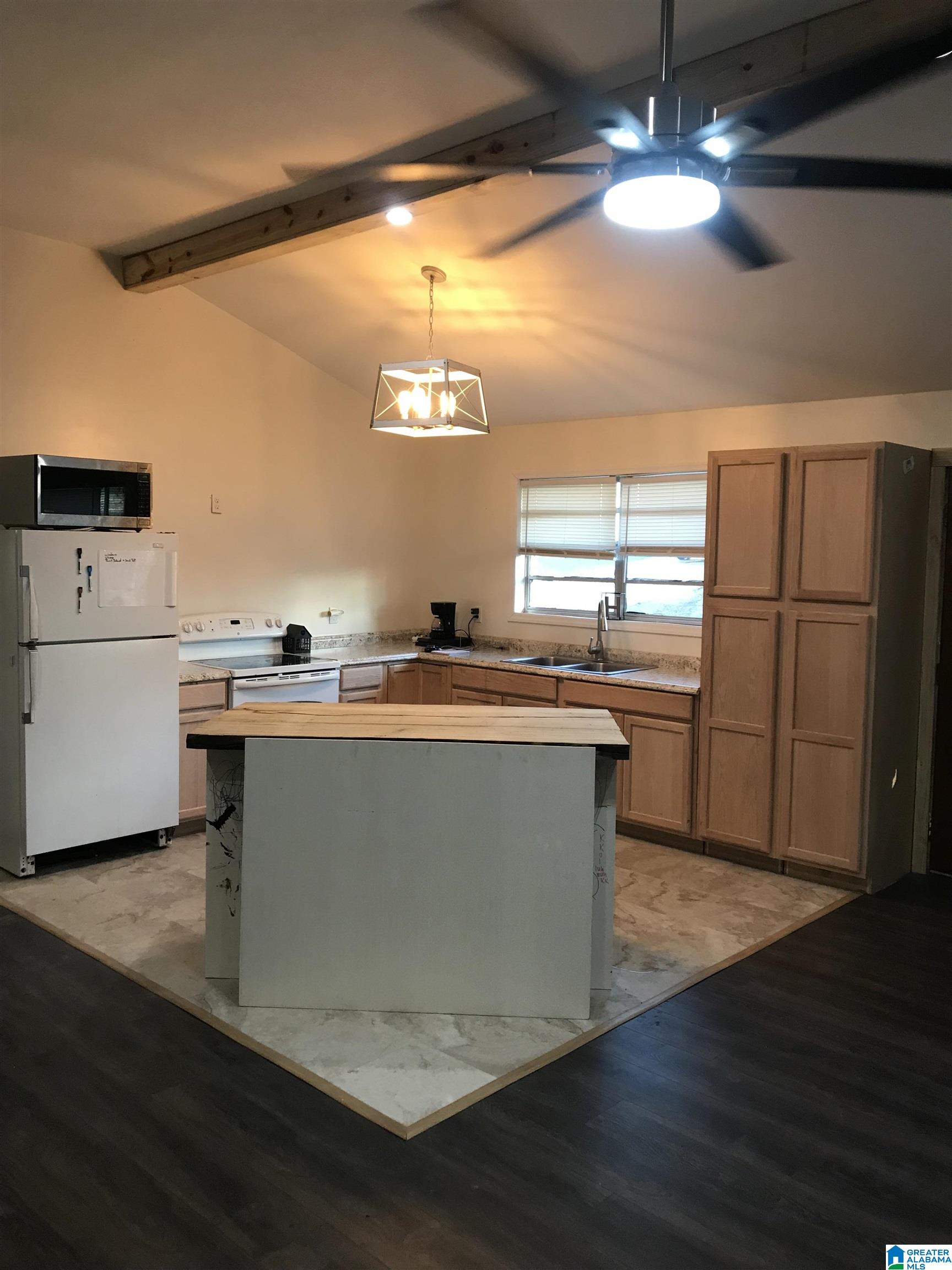 239 Mt Carmel Road Altoona, AL 35952 - Photo 12 of 39
