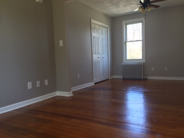 301 Laten Knight Road Cranston, RI 02921 - Photo 6 of 16
