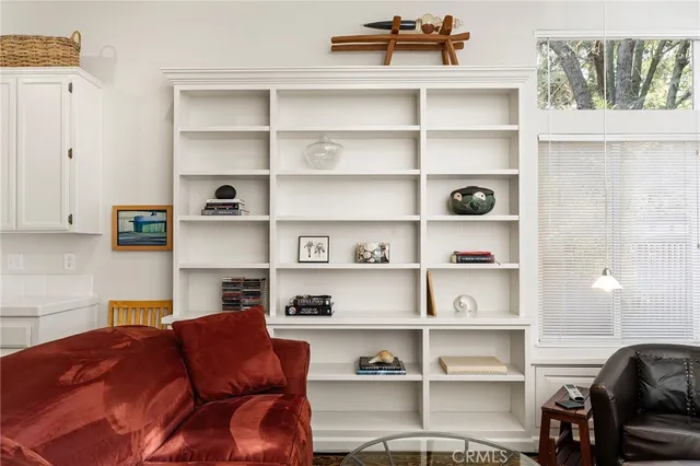 $499,000 | 1975 Heritage Oak Drive, Chico, CA 95928