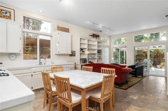 $499,000 | 1975 Heritage Oak Drive, Chico, CA 95928