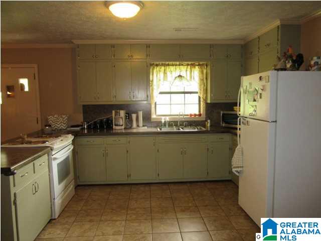 1872 County Road 53 Clanton, AL 35045 - Photo 6 of 31