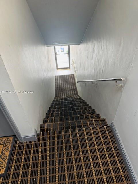 3356 Northeast 33rd Street, Unit 6 Fort Lauderdale, FL 33308 - Photo 20 of 21 a picture of a door