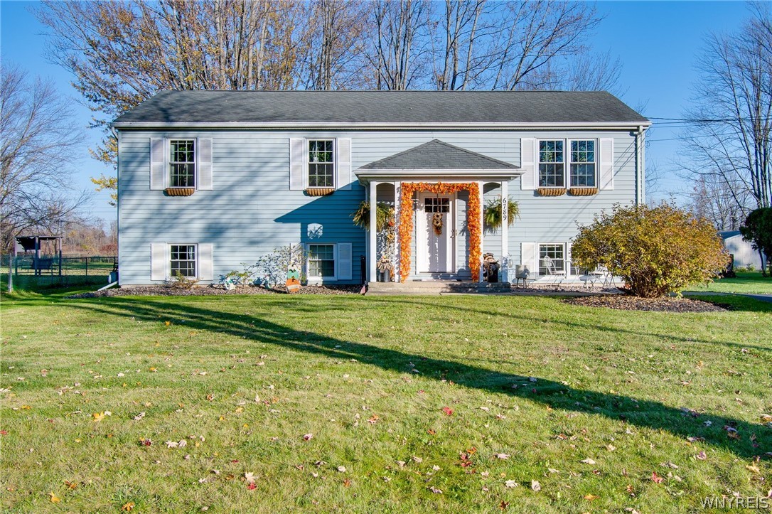 6789 Walmore Road Wheatfield, NY 14304 - Photo 1 of 1 Gallery Image 1