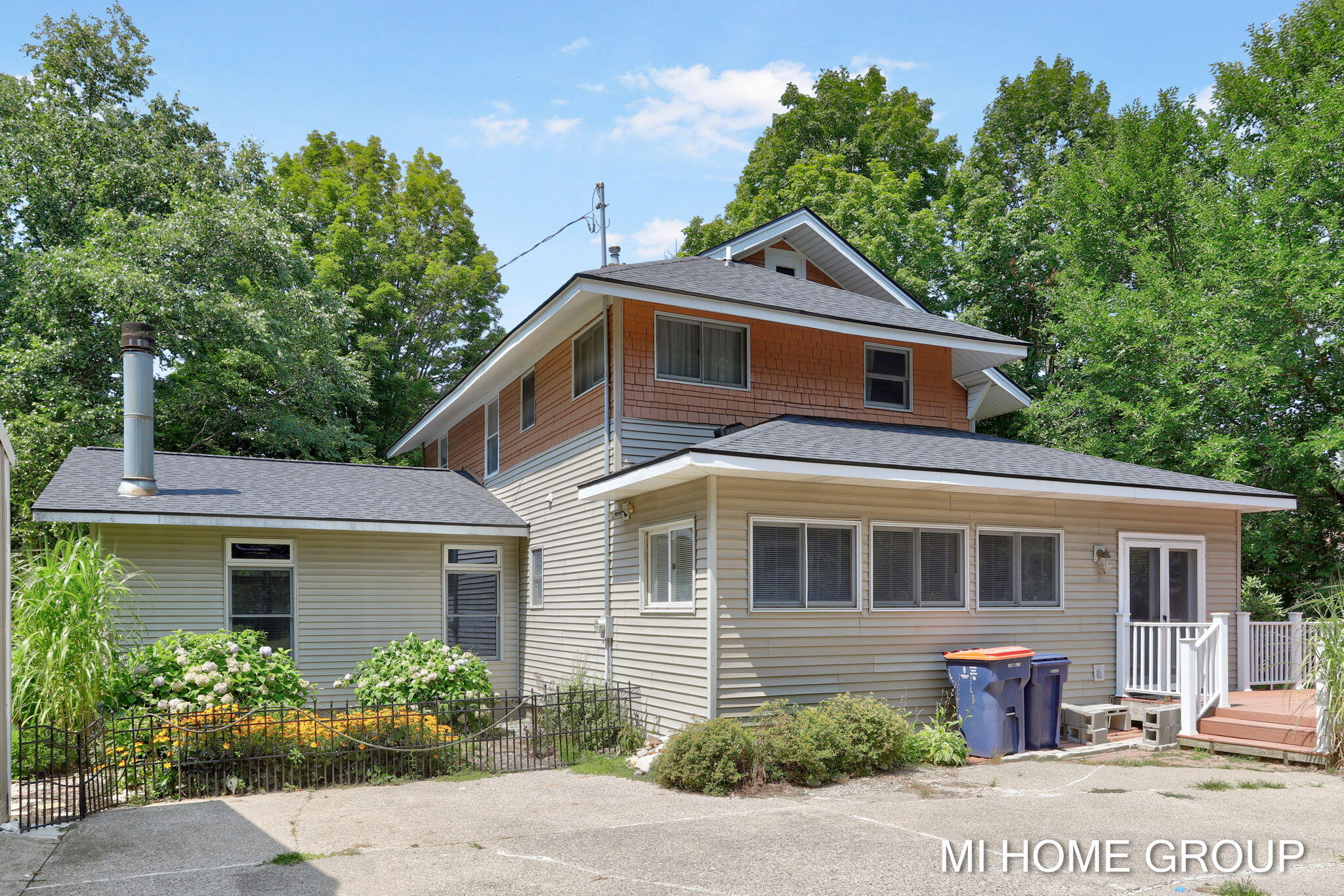 663 Lugers Road Holland, MI 49423 - Photo 5 of 69 5-web-or-mls-663-lugers-rd