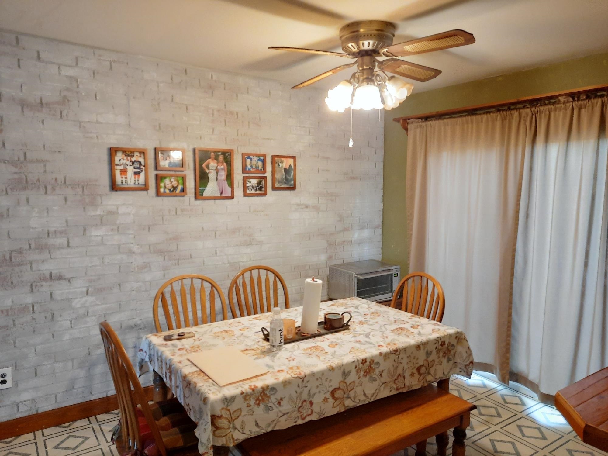 5347 East Carpenter Road Flint, MI 48506 - Photo 17 of 31 50127780-16.JPG