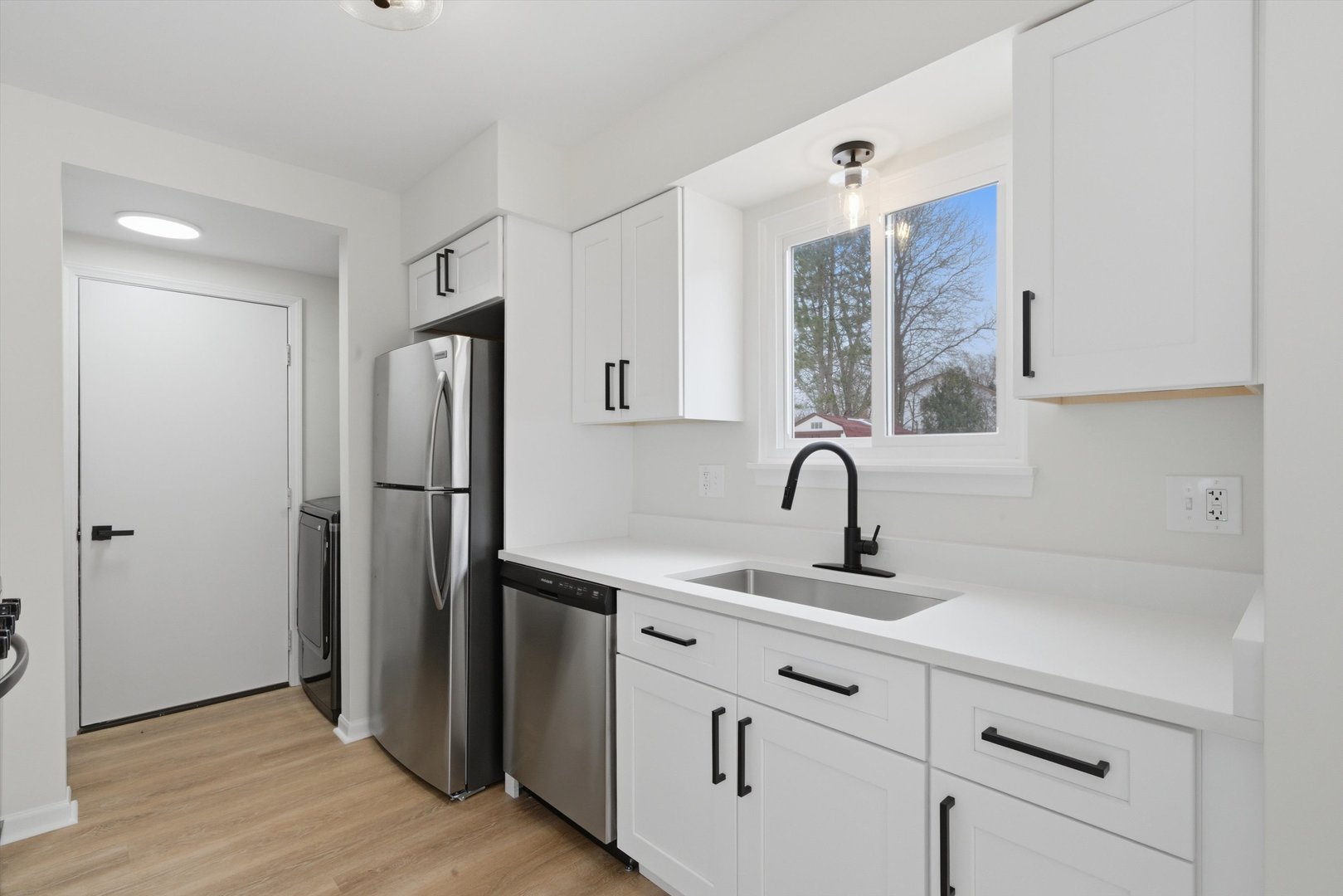 4465 Morton Road Hanover Park, IL 60133 - Photo 7 of 28