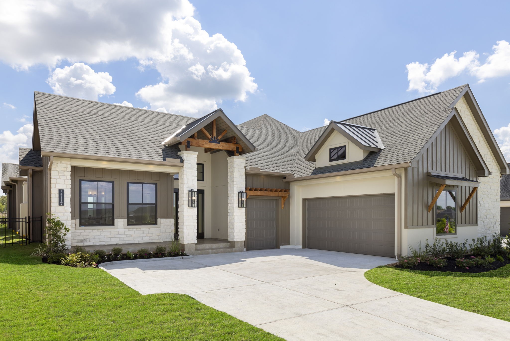 14114 Ripple Rdg Drive Willis, TX 77318 - Photo 1 of 26 This home has amazing views in every direction!