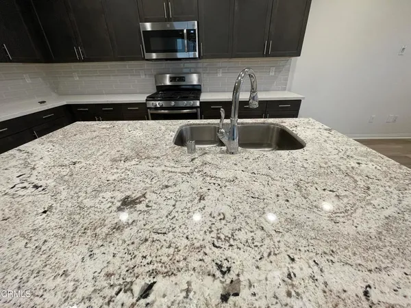 $3,850 | 179 Stagetrail Road, Camarillo, CA 93010