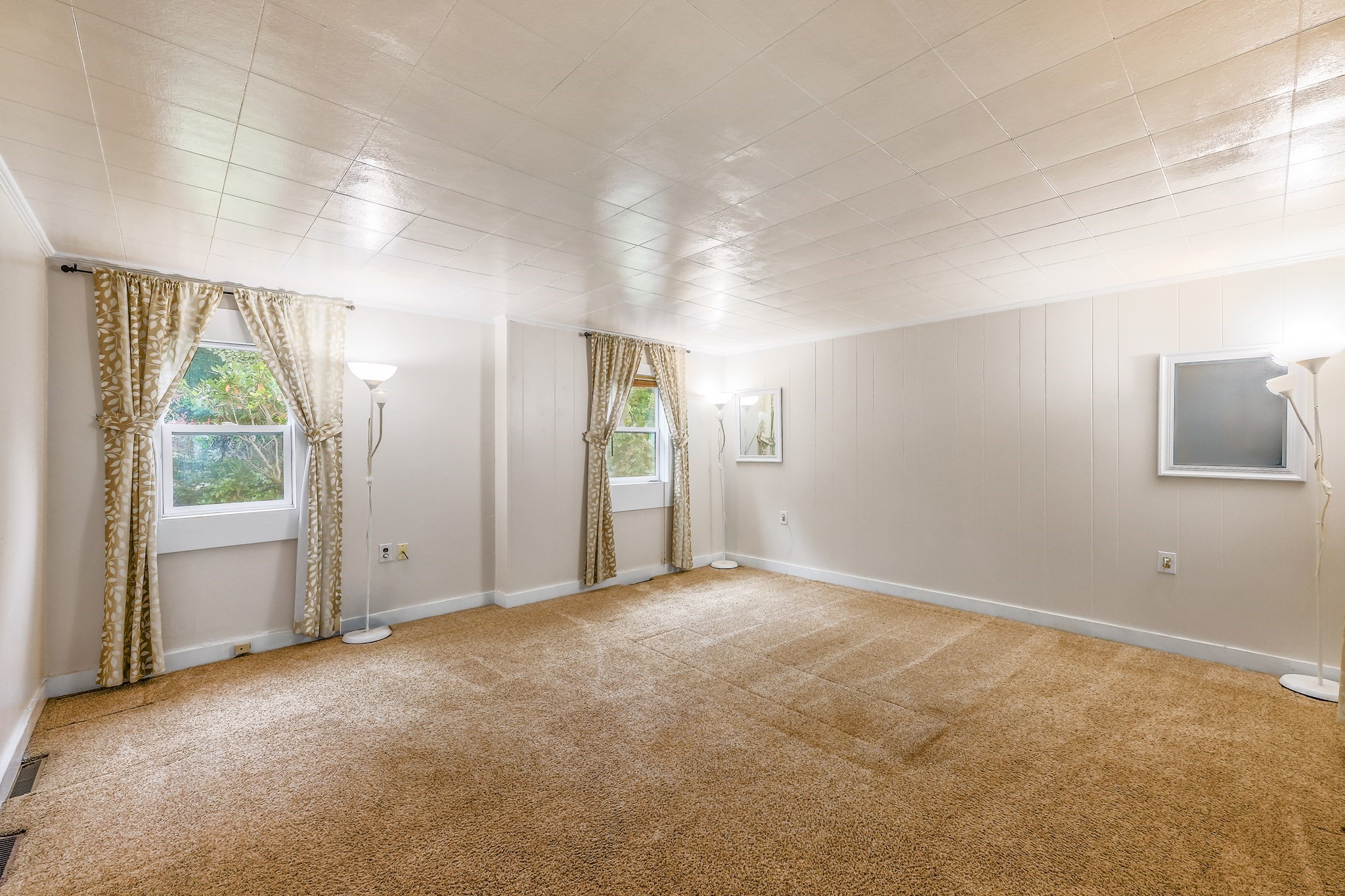 43 Mashapaug Road Holland, MA 01521 - Photo 31 of 41 Gallery Image 31