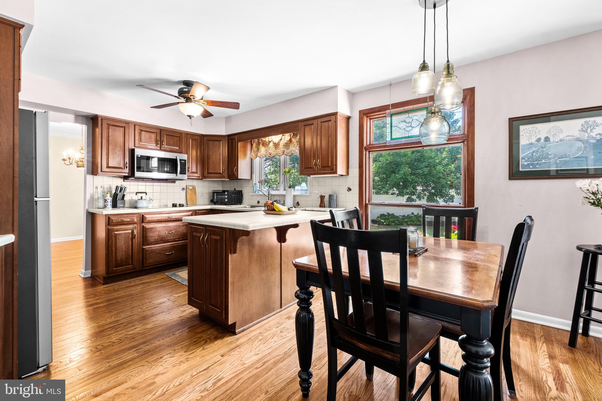601 Norwood Road Mount Laurel, NJ 08054 - Photo 17 of 44 Eat-in kitchen