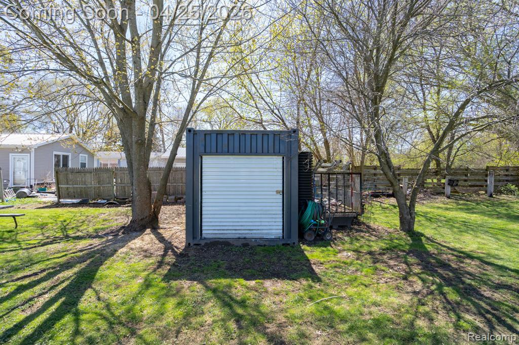 3421 North Genesee Road Flint, MI 48506 - Photo 29 of 31