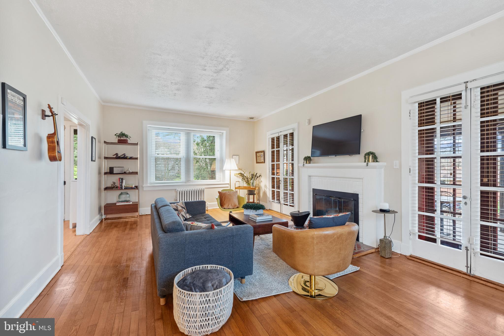 5811 Pimlico Road Baltimore, MD 21209 - Photo 5 of 34