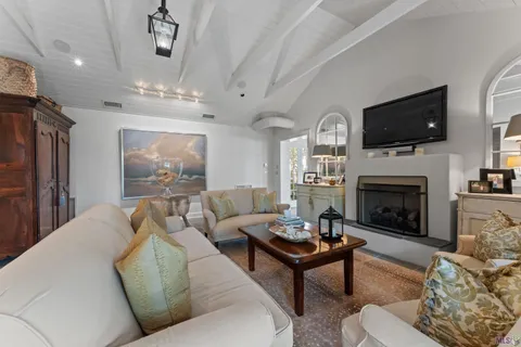 $2,495,000 | 2502 Dalrymple Drive, Baton Rouge, LA 70808