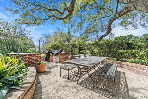 $2,495,000 | 2502 Dalrymple Drive, Baton Rouge, LA 70808