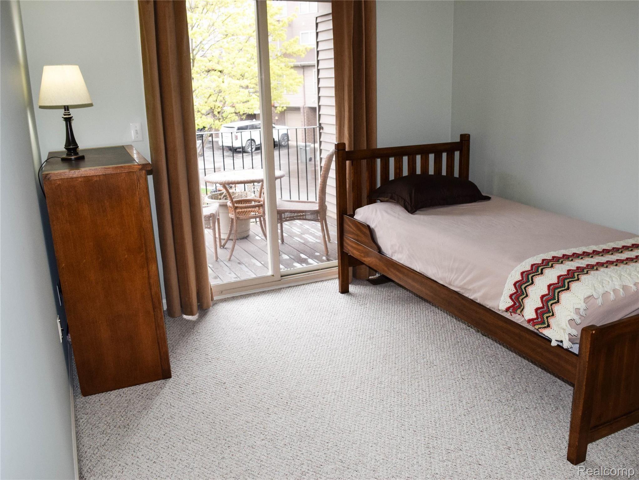 4307 Schaefer Road Dearborn, MI 48126 - Photo 23 of 46 DSC_0064.jpg