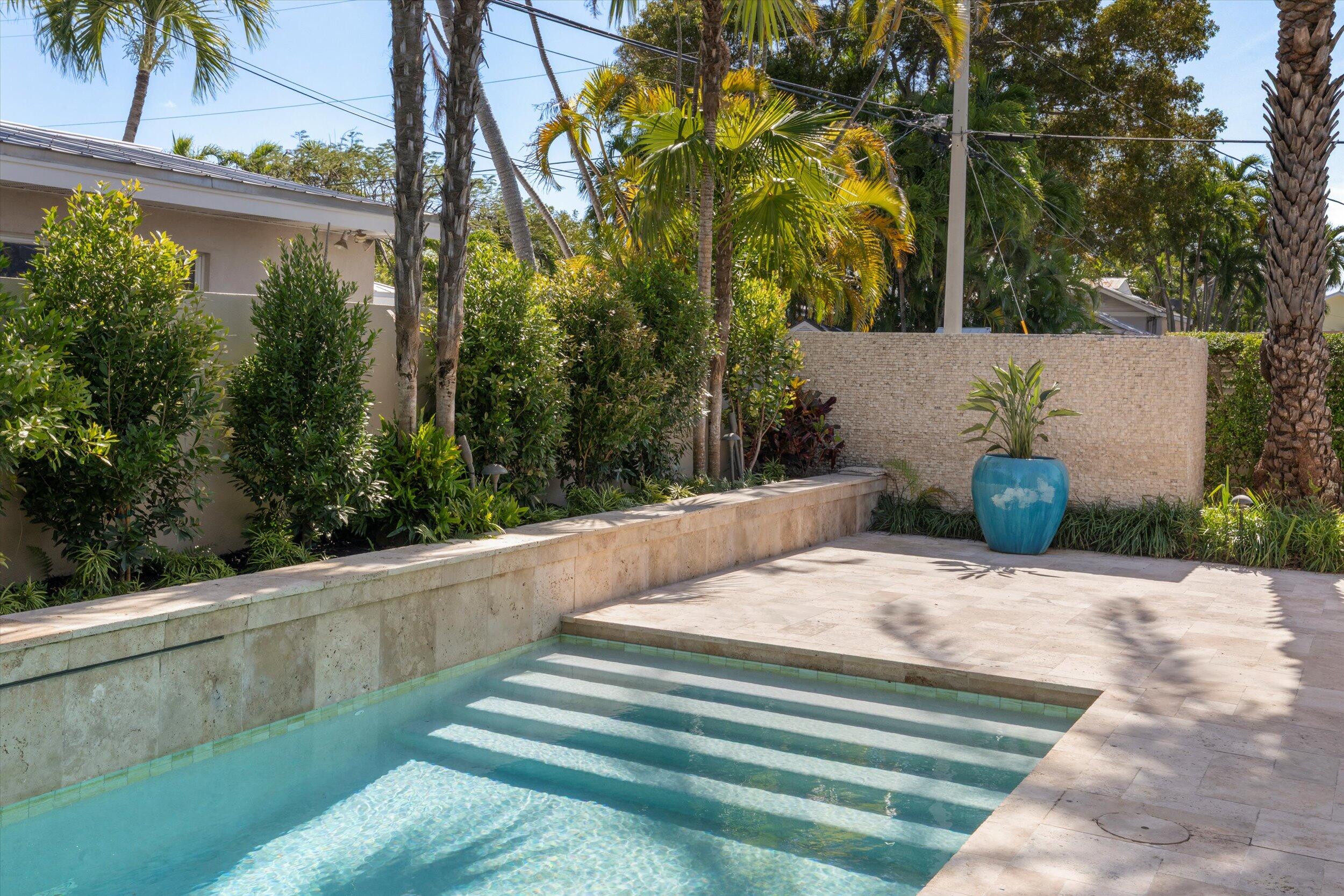 1501 Florida Street Key West, FL 33040 - Photo 14 of 70 a view of a backyard of the house