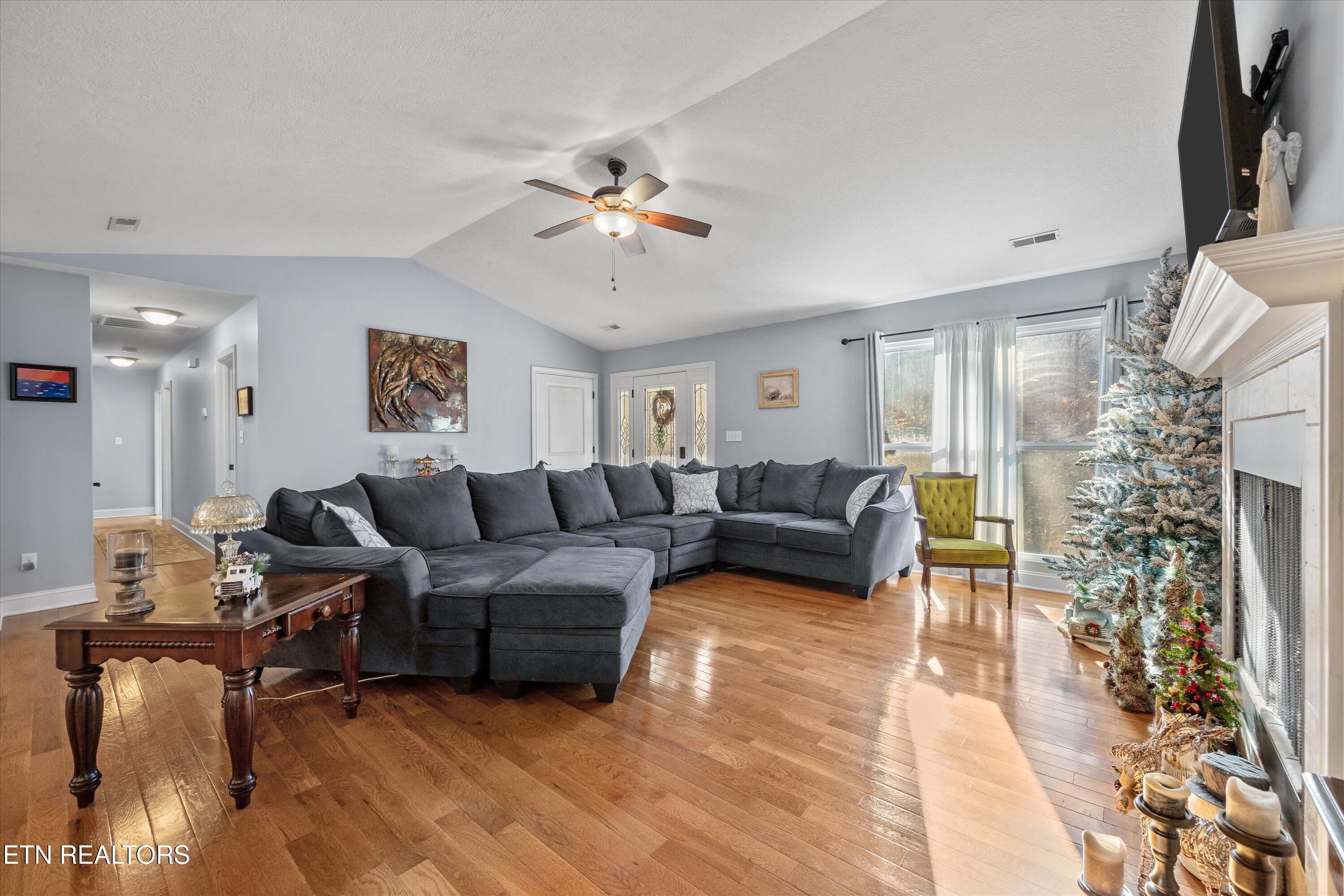 508 Sequoyah Road Andersonville, TN 37705 - Photo 7 of 39 09-508 Sequoyah Rd 06