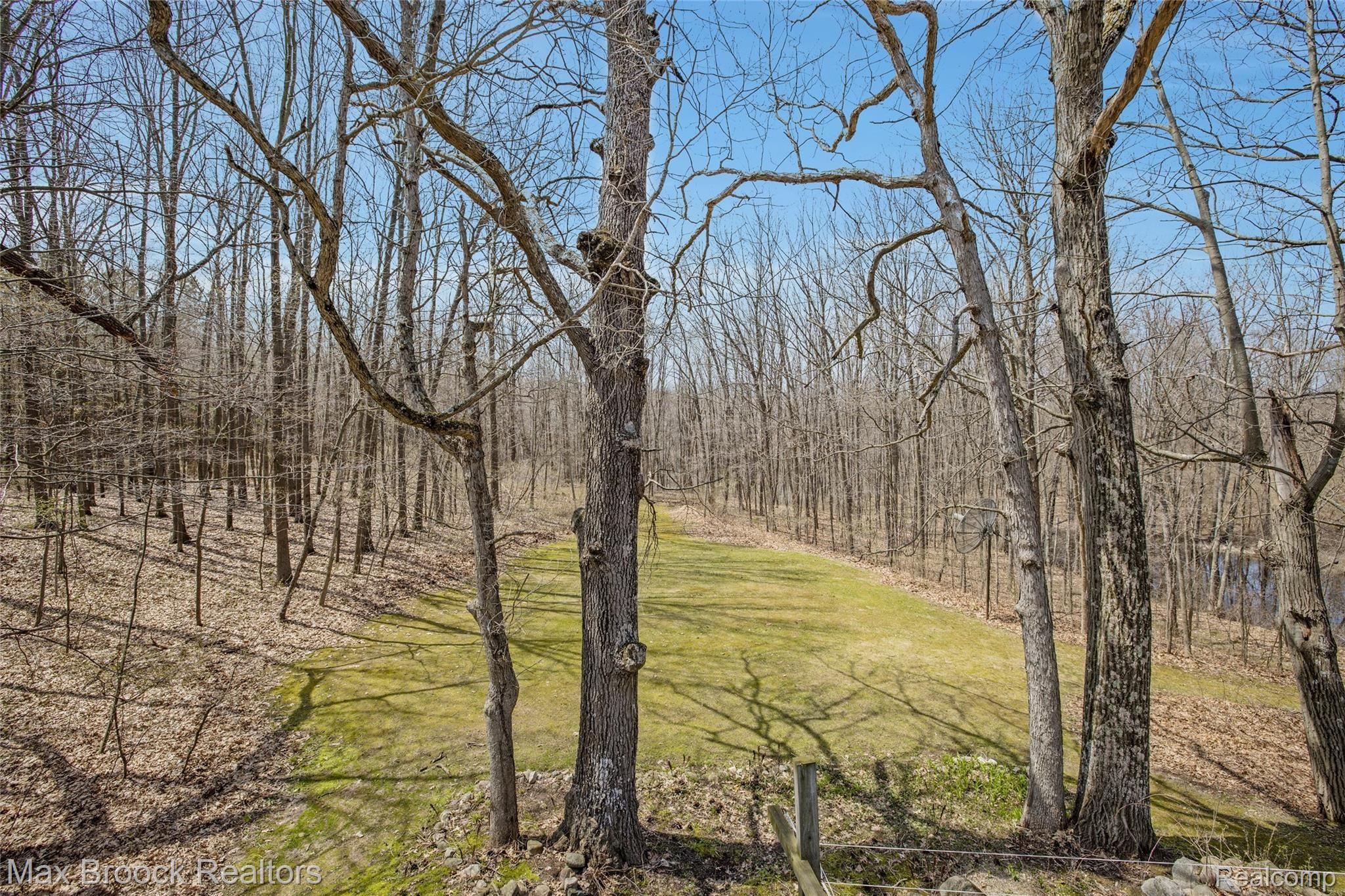 4646 Thomas Road Metamora, MI 48455 - Photo 39 of 54 4646 Thomas Rd0007.jpg
