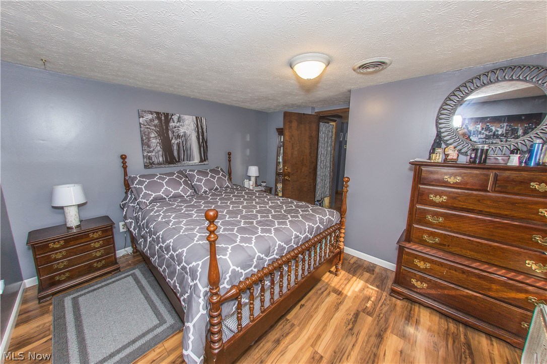 908 Ewart Road Akron, OH 44312 - Photo 12 of 28
