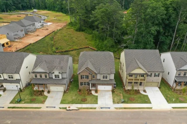 $390,280 | 118 Avery Landing Way, Holly Springs, GA 30115