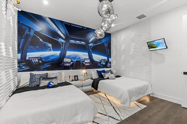 $10,000 | 12470 Solana Bay Circle, Palm Beach Gardens, FL 33412