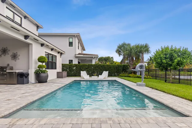 $10,000 | 12470 Solana Bay Circle, Palm Beach Gardens, FL 33412