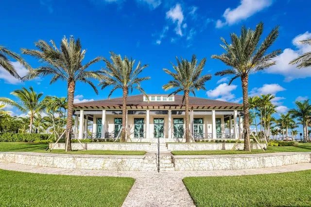 $10,000 | 12470 Solana Bay Circle, Palm Beach Gardens, FL 33412