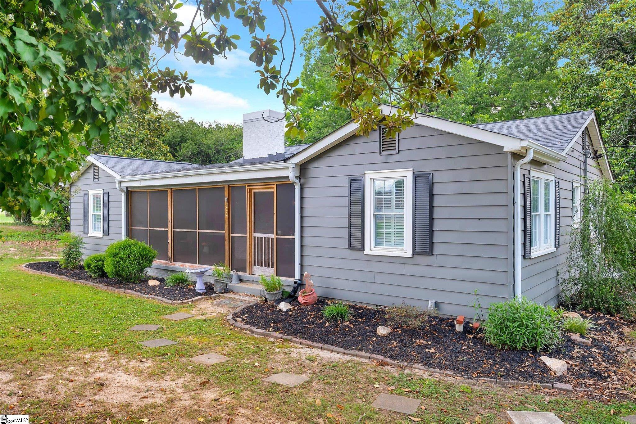702 Williams Street Williamston, SC 29697 - Photo 2 of 26