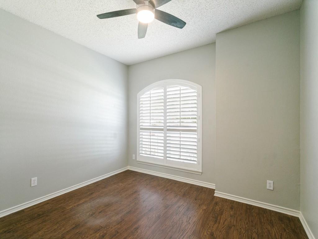 601 Mustang Ridge Drive Murphy, TX 75094 - Photo 15 of 30 1st level bedroom