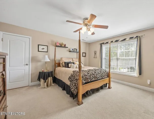 $579,900 | 6031 Shannon Valley Farms Boulevard, Knoxville, TN 37918