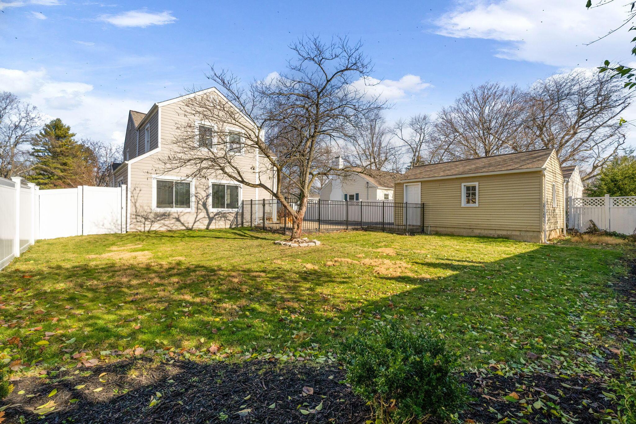 2223 Harwitch Road Columbus, OH 43221 - Photo 45 of 61 48-web-or-mls-DSC04284