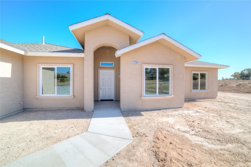 93 Dennis Road Madera, CA 93638 - Photo 3 of 26 Gallery Image 3