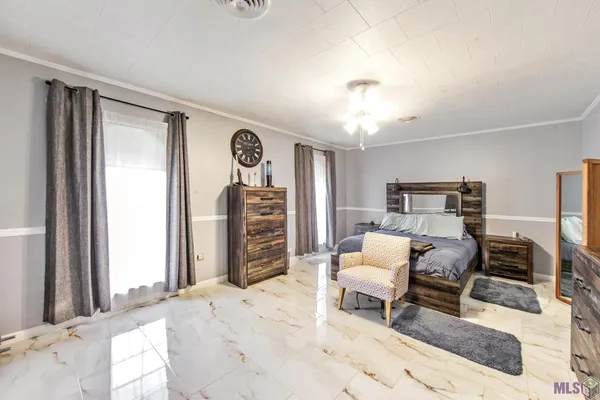 $265,000 | 202 South Hidalgo Lane, Thibodaux, LA 70301