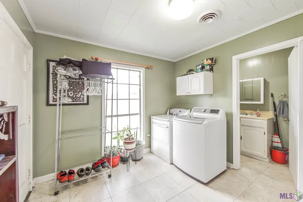 $265,000 | 202 South Hidalgo Lane, Thibodaux, LA 70301