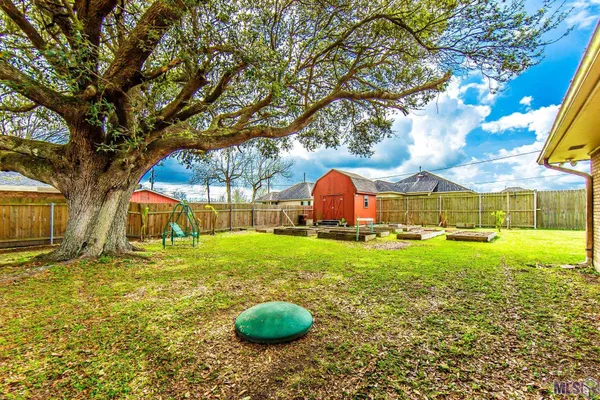 $265,000 | 202 South Hidalgo Lane, Thibodaux, LA 70301