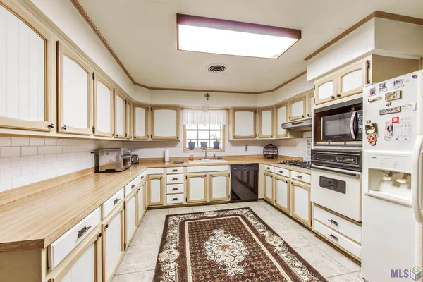 $265,000 | 202 South Hidalgo Lane, Thibodaux, LA 70301