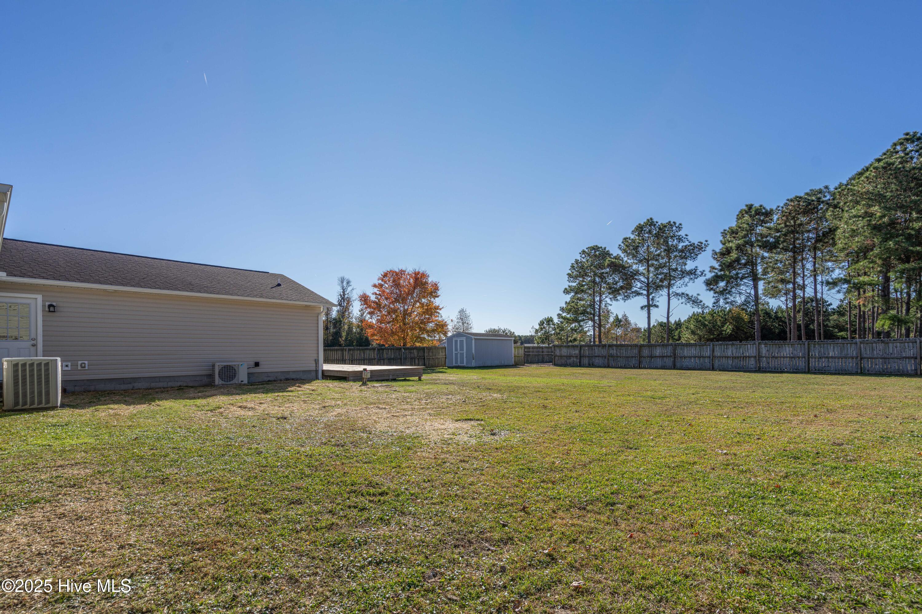 316 Mattocks Road Maysville, NC 28555 - Photo 28 of 51 316 Mattocks rd (26 of 41)