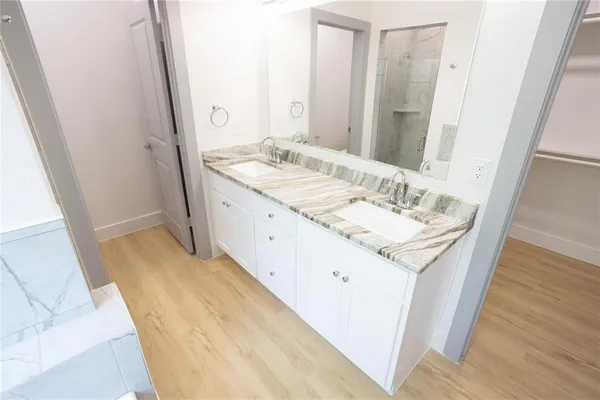 $2,995 | 3817 Winfield Avenue, Fort Worth, TX 76109