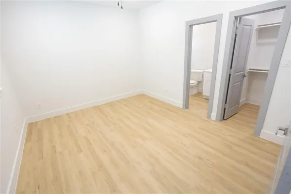 $2,995 | 3817 Winfield Avenue, Fort Worth, TX 76109