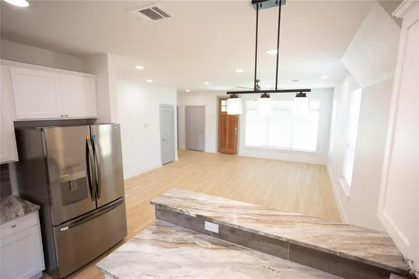 $2,995 | 3817 Winfield Avenue, Fort Worth, TX 76109