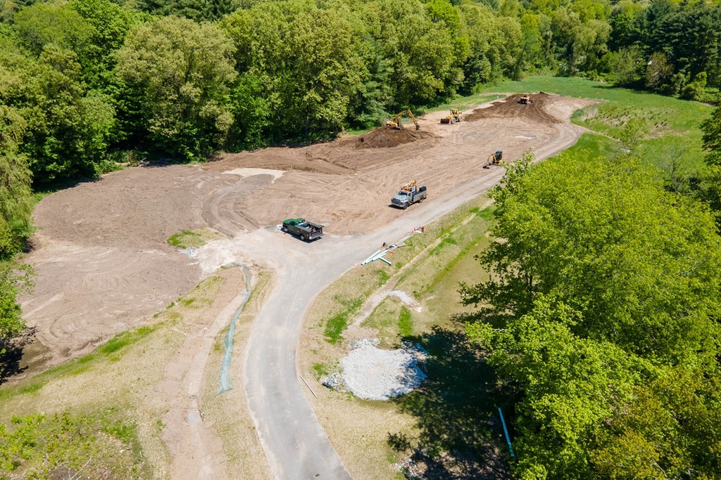 19 Training Field Road Wayland, MA 01778 - Photo 4 of 15 Gallery Image 4