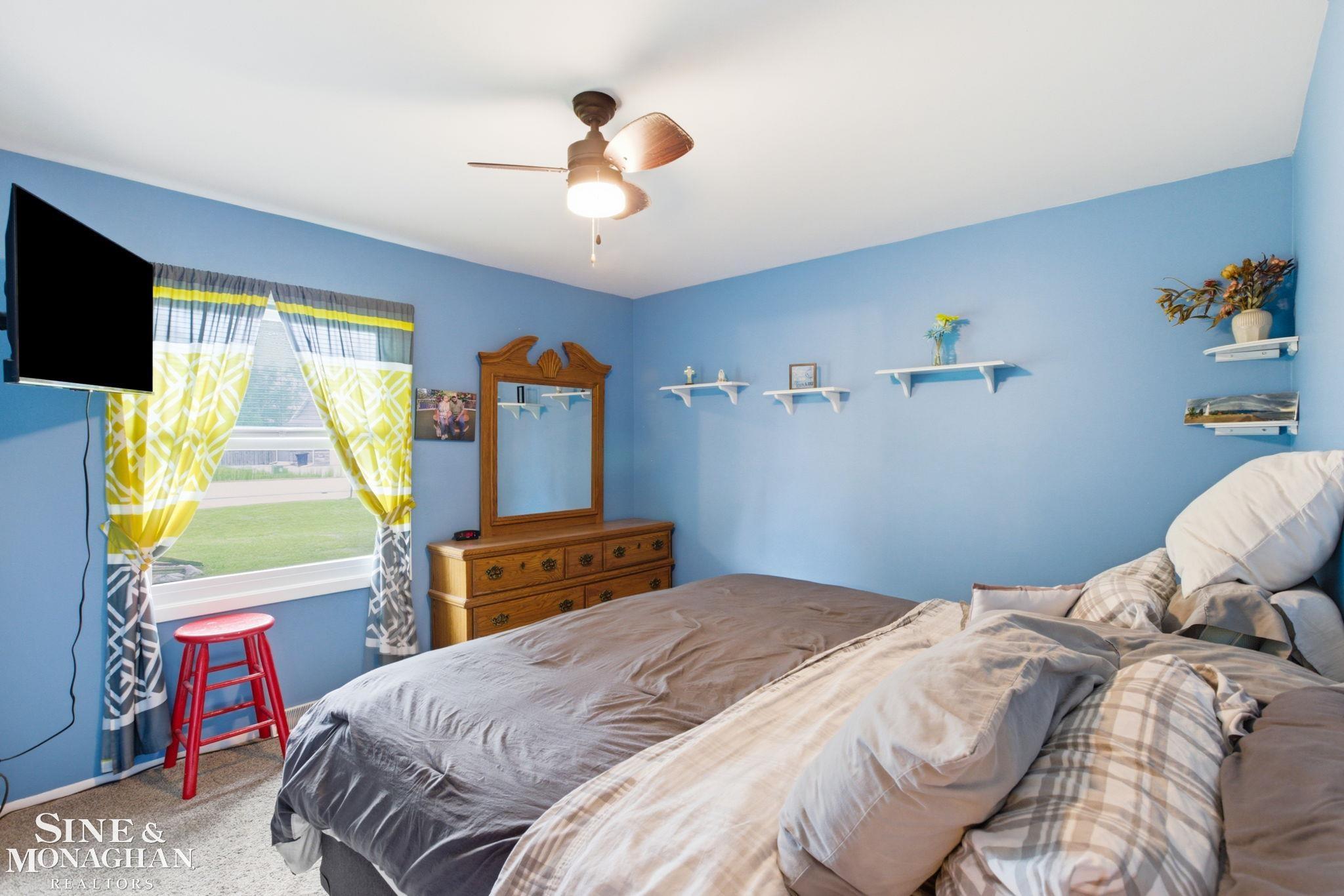 660 Range Road Marysville, MI 48040 - Photo 17 of 40