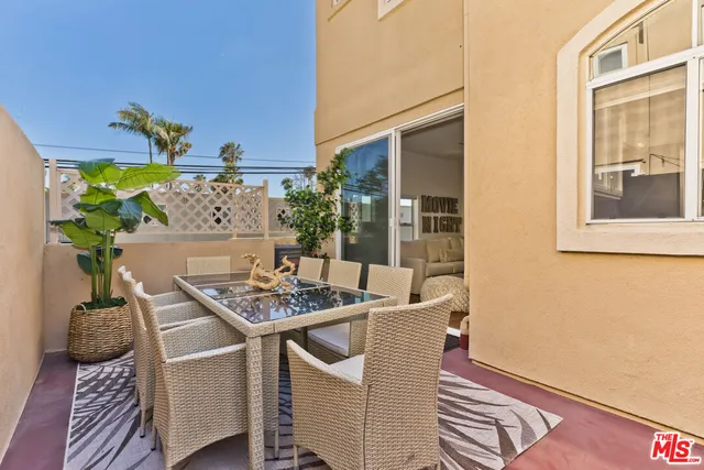 $995,000 | 1630 East Palm Avenue, Unit 5, El Segundo, CA 90245